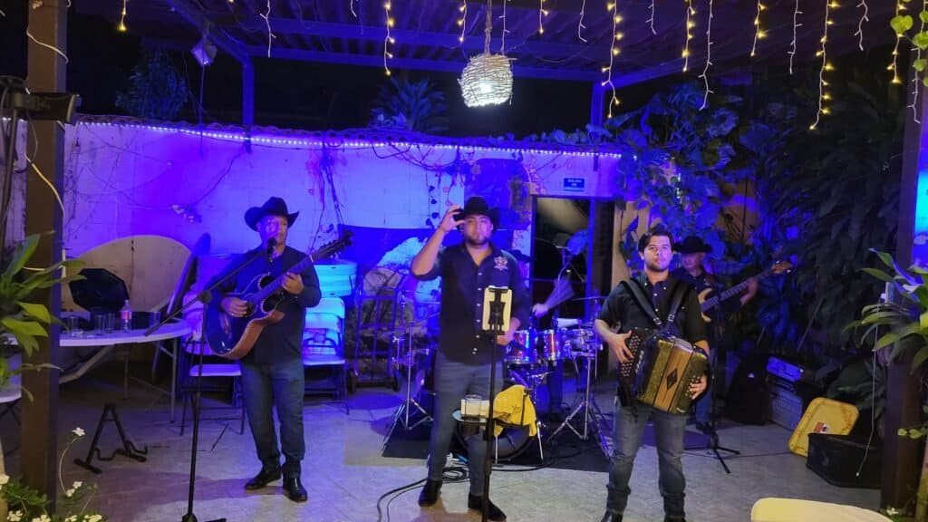 celebrando los quince años de jazz zagal norteño musica norteña