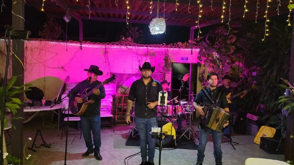 quinceanera musica nortena Zagal Norteño